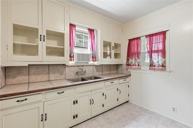 4328 Fisher Street, Kansas City, KS 66103