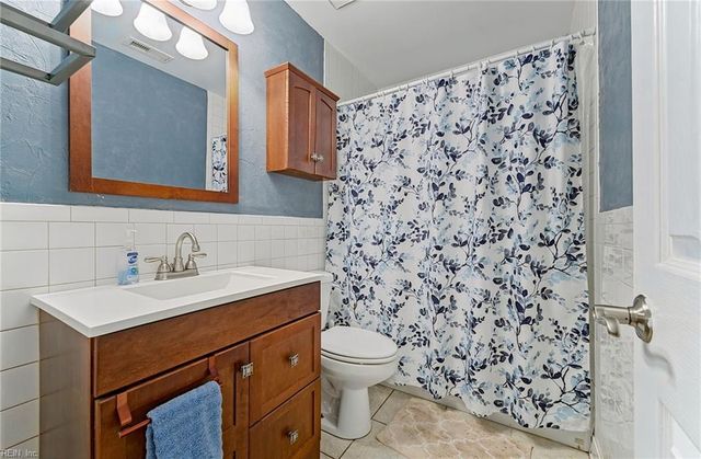 1717 Caroga CT, Virginia Beach, VA 23453