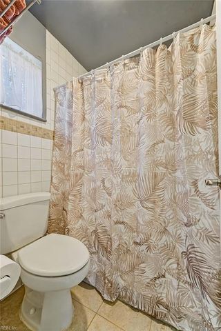 1717 Caroga CT, Virginia Beach, VA 23453