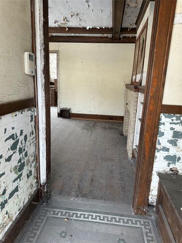 3257 Hogarth Street, Detroit, MI 48206