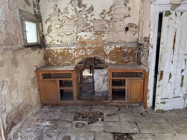 3257 Hogarth Street, Detroit, MI 48206