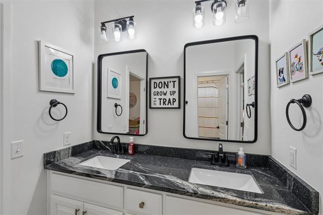 5264 NW Edmond Road, Piedmont, OK 73078