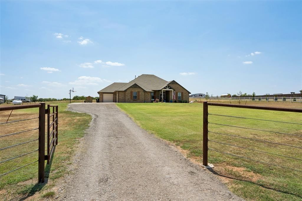 5264 NW Edmond Road, Piedmont, OK 73078