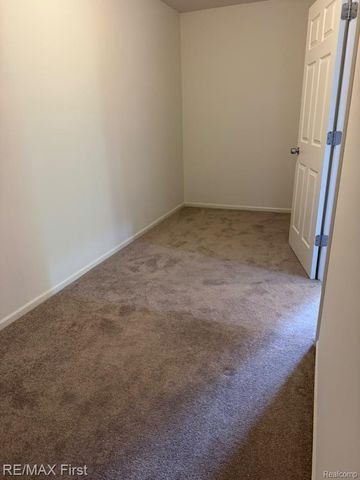 14410 Shadywood Drive, Sterling Heights, MI 48312