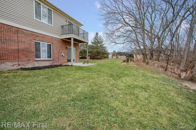 14410 Shadywood Drive, Sterling Heights, MI 48312