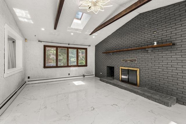 8 Priscilla Lane, Billerica, MA 01821
