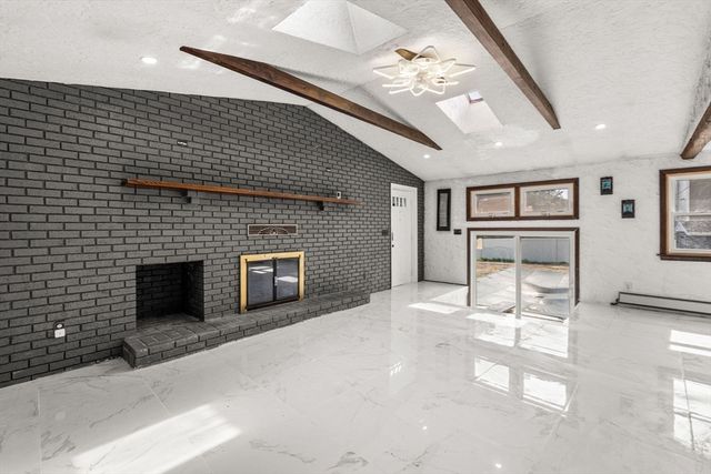 8 Priscilla Lane, Billerica, MA 01821