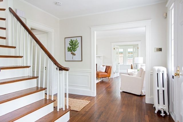 16 Cabot St, Newton, MA 02458