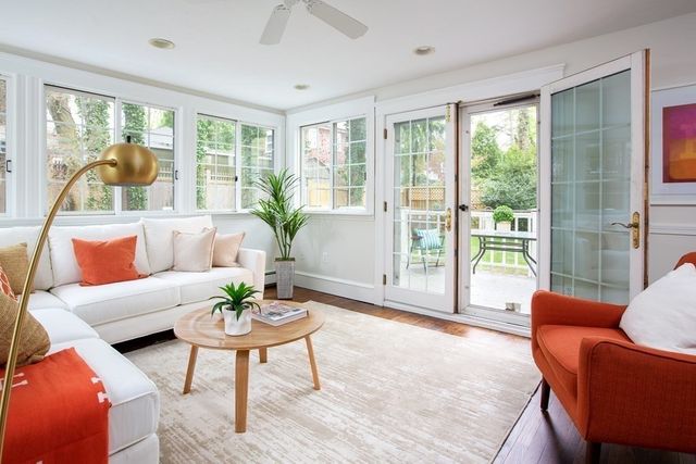 16 Cabot St, Newton, MA 02458