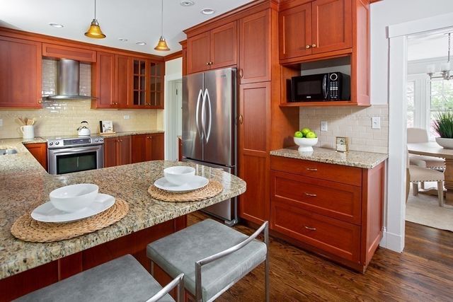 16 Cabot St, Newton, MA 02458