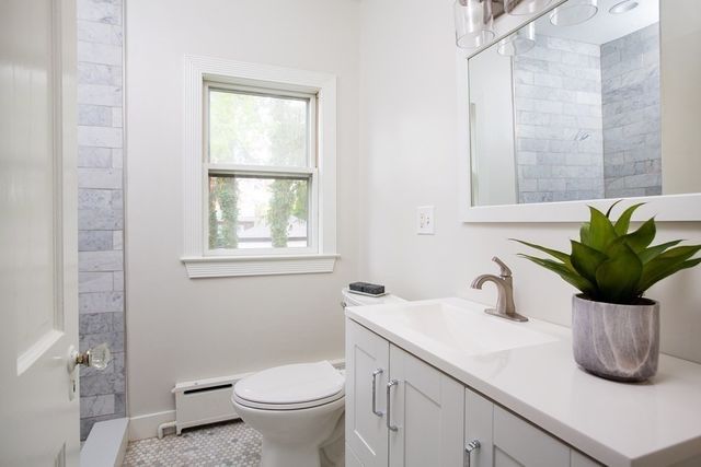 16 Cabot St, Newton, MA 02458