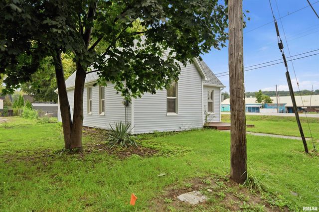 157 URBANDALE Avenue, East Peoria, IL 61611