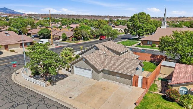 670 E 900 S, St. George, UT 84790