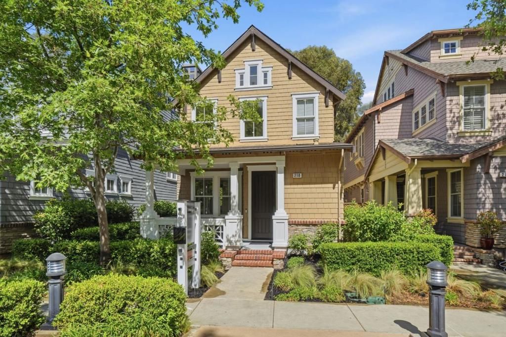 Image 1 of property listing at 210 Morgan Lane, Menlo Park, CA 94025