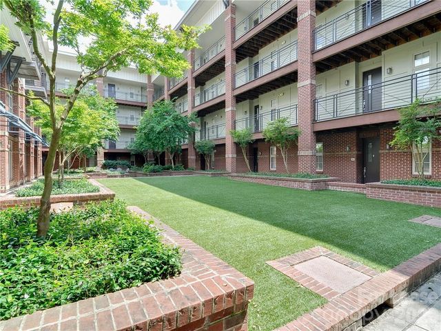 1101 W 1st Street 419, Charlotte, NC 28202