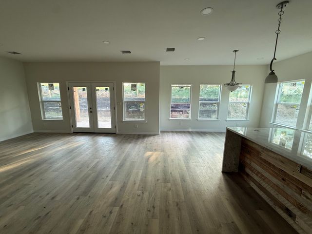 709 Blue Fathom Drive, Runaway Bay, TX 76426