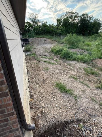 709 Blue Fathom Drive, Runaway Bay, TX 76426