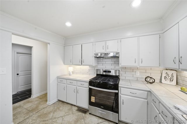 265 E Glenpool Boulevard, Glenpool, OK 74033