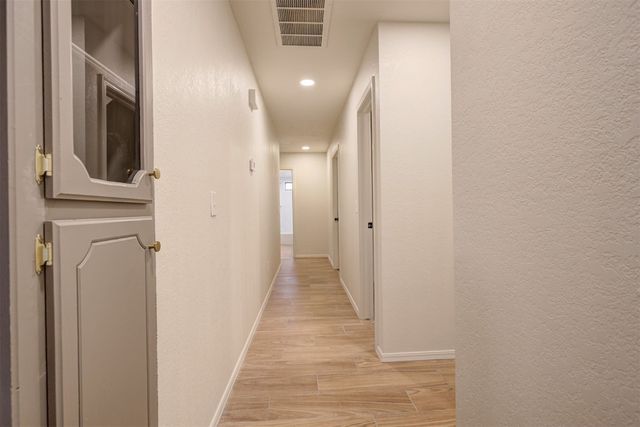 8008 NW 111th Street, Oklahoma City, OK 73162