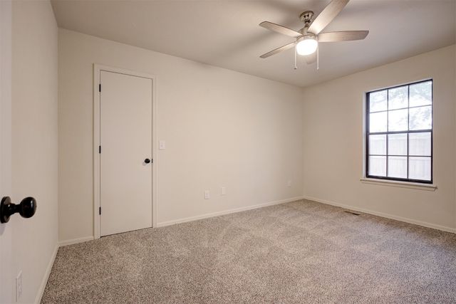8008 NW 111th Street, Oklahoma City, OK 73162