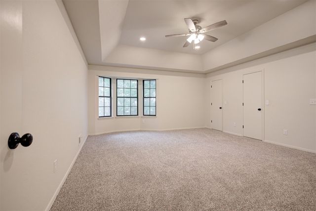 8008 NW 111th Street, Oklahoma City, OK 73162