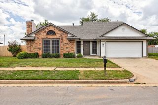8008 NW 111th Street, Oklahoma City, OK 73162