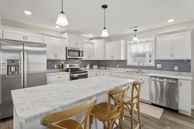 15270 GENERAL DR, Ashland, MO 65010