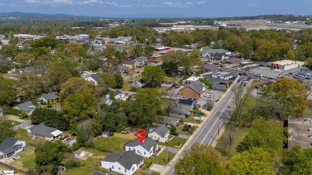 108 Parkins Mill Road, Greenville, SC 29607