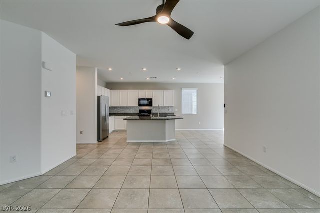 1027 Huckburn Avenue, Henderson, NV 89015