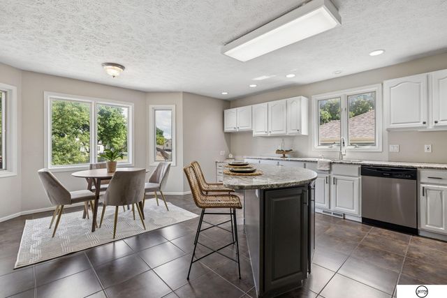 7412 Collister Road, Lincoln, NE 68516