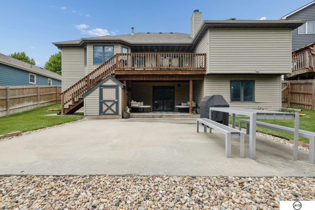 7412 Collister Road, Lincoln, NE 68516