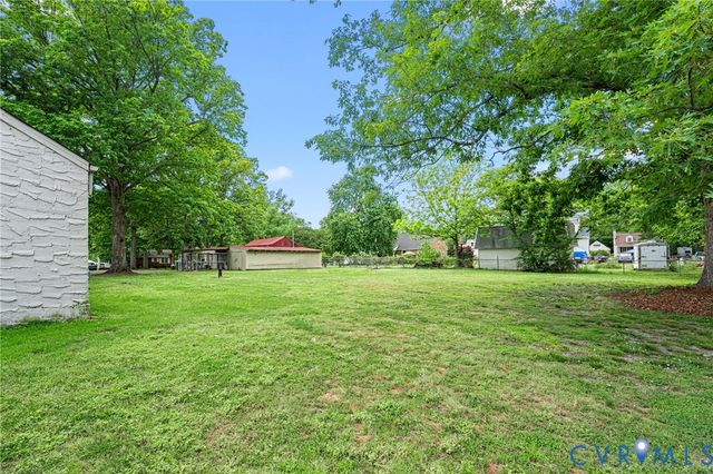 3003 Trenton St, Hopewell, VA 23860