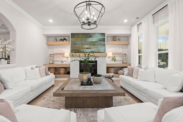 1294 Cauley Creek Overlook, Johns Creek, GA 30097