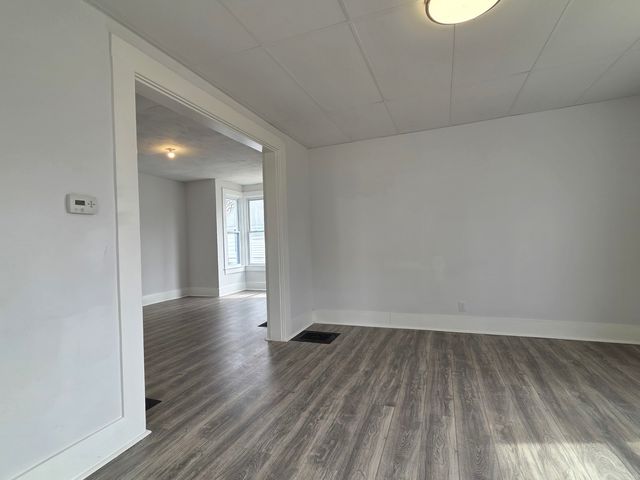 916 E 14th Street, Davenport, IA 52803