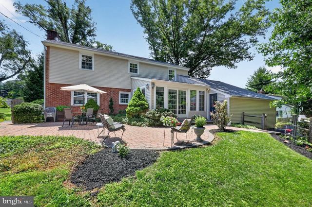 1145 BEVERLY RD, Jenkintown, PA 19046