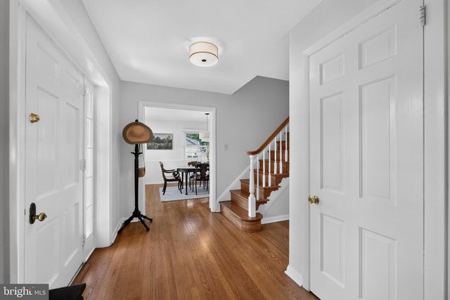 1145 BEVERLY RD, Jenkintown, PA 19046