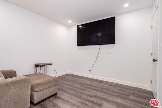 26127 Rainbow Glen Drive, Newhall (santa Clarita), CA 91321