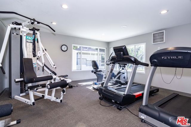 26127 Rainbow Glen Drive, Newhall (santa Clarita), CA 91321