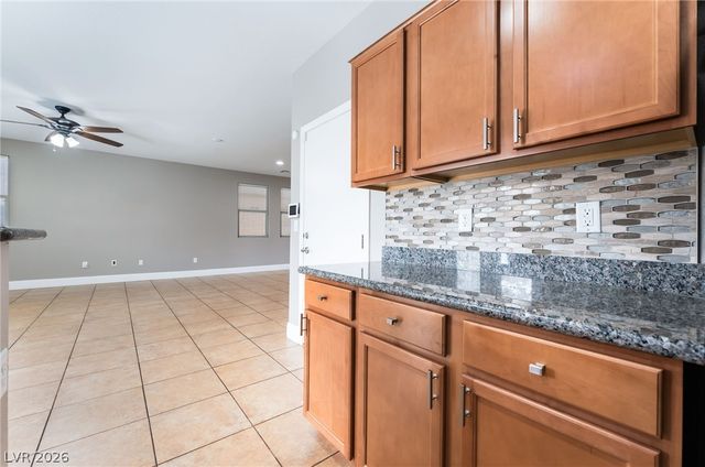 6841 Compass Cove Avenue, Las Vegas, NV 89142