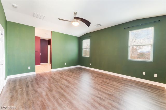 6841 Compass Cove Avenue, Las Vegas, NV 89142