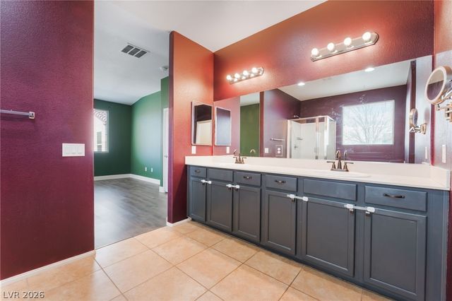6841 Compass Cove Avenue, Las Vegas, NV 89142