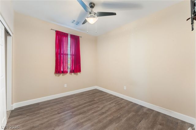6841 Compass Cove Avenue, Las Vegas, NV 89142