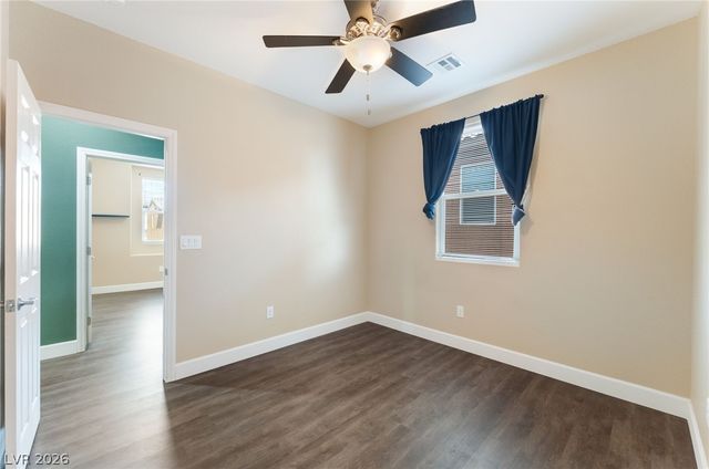6841 Compass Cove Avenue, Las Vegas, NV 89142