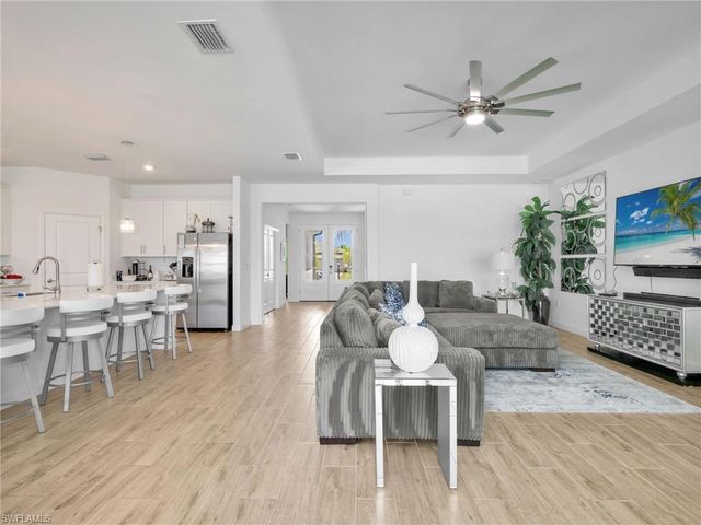 18278 Ridgeline DR, Estero, FL 33928