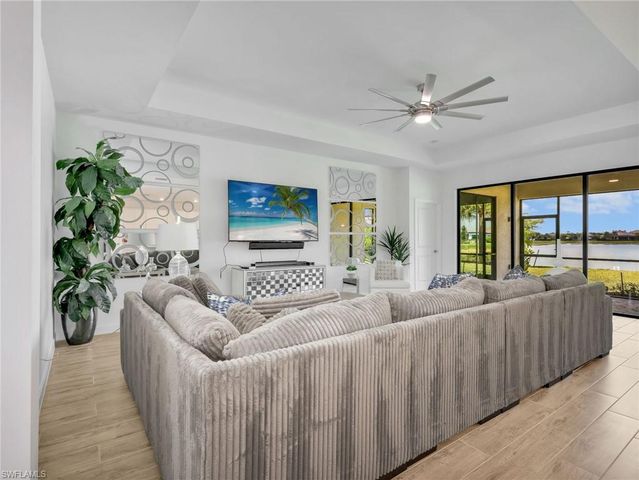 18278 Ridgeline DR, Estero, FL 33928