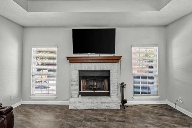 7365 W Ridge Circle, Sherwood, AR 72120