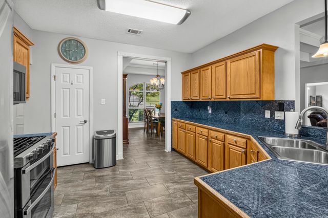 7365 W Ridge Circle, Sherwood, AR 72120