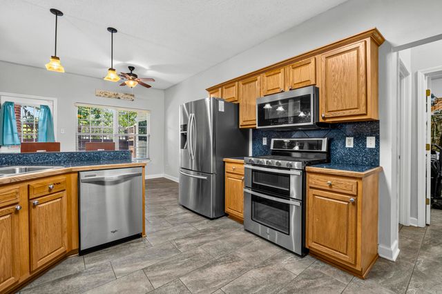 7365 W Ridge Circle, Sherwood, AR 72120