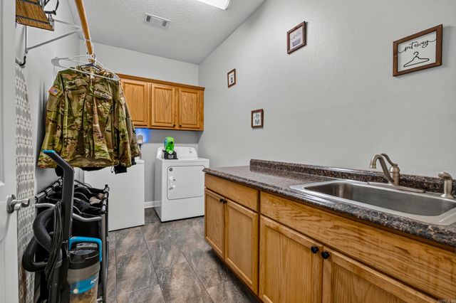7365 W Ridge Circle, Sherwood, AR 72120