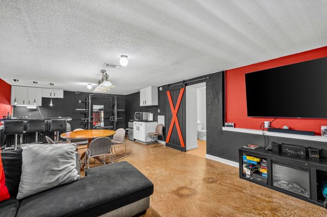 7365 W Ridge Circle, Sherwood, AR 72120